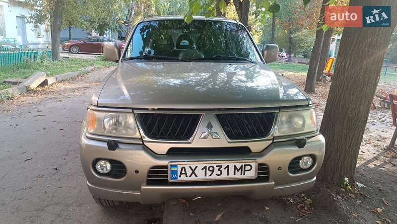 Внедорожник / Кроссовер Mitsubishi Pajero Sport 2006 в Харькове