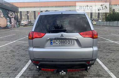 Внедорожник / Кроссовер Mitsubishi Pajero Sport 2012 в Луцке