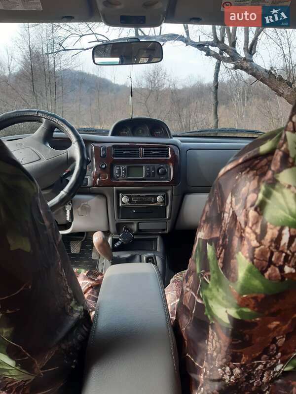 Внедорожник / Кроссовер Mitsubishi Pajero Sport 2004 в Лебедине