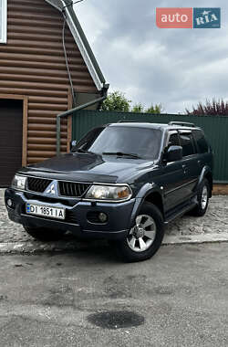 Внедорожник / Кроссовер Mitsubishi Pajero Sport 2007 в 
