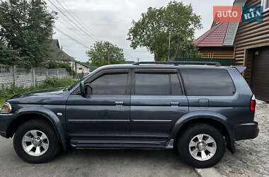 Внедорожник / Кроссовер Mitsubishi Pajero Sport 2007 в 