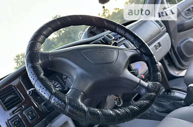 Позашляховик / Кросовер Mitsubishi Pajero Sport 2003 в 