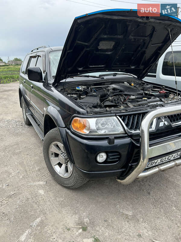 Внедорожник / Кроссовер Mitsubishi Pajero Sport 2007 в Любашевке