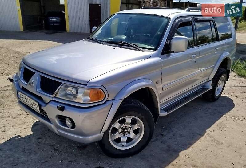 Внедорожник / Кроссовер Mitsubishi Pajero Sport 2008 в Изюме