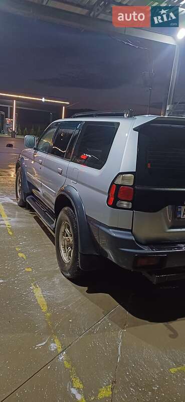 Внедорожник / Кроссовер Mitsubishi Pajero Sport 2005 в Рахове