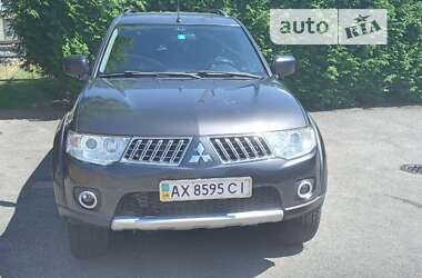 Внедорожник / Кроссовер Mitsubishi Pajero Sport 2011 в Ивано-Франковске