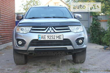 Внедорожник / Кроссовер Mitsubishi Pajero Sport 2014 в Днепре