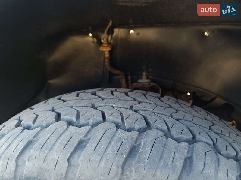 Внедорожник / Кроссовер Mitsubishi Pajero Sport 2006 в Глухове