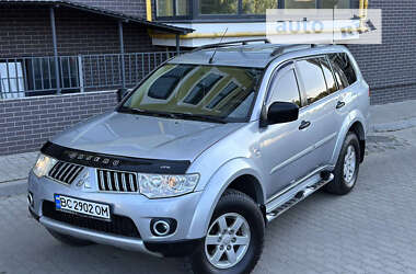 Внедорожник / Кроссовер Mitsubishi Pajero Sport 2011 в Жовкве