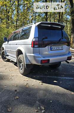 Позашляховик / Кросовер Mitsubishi Pajero Sport 2006 в Києві