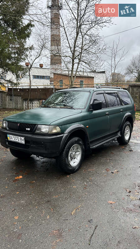 Позашляховик / Кросовер Mitsubishi Pajero Sport 1999 в Шепетівці