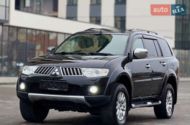 Позашляховик / Кросовер Mitsubishi Pajero Sport 2012 в Дніпрі