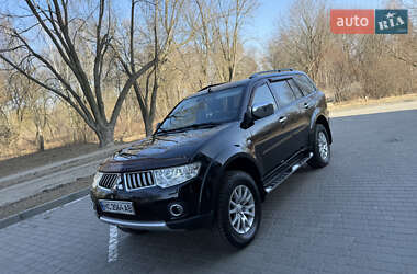 Позашляховик / Кросовер Mitsubishi Pajero Sport 2011 в Камені-Каширському