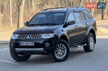 Позашляховик / Кросовер Mitsubishi Pajero Sport 2011 в Камені-Каширському