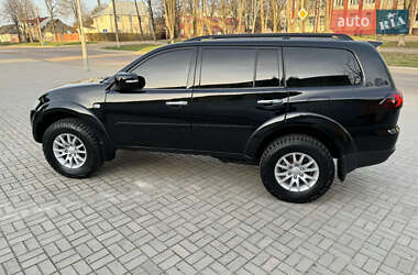 Позашляховик / Кросовер Mitsubishi Pajero Sport 2010 в Сумах