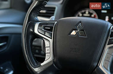 Внедорожник / Кроссовер Mitsubishi Pajero Sport 2019 в 