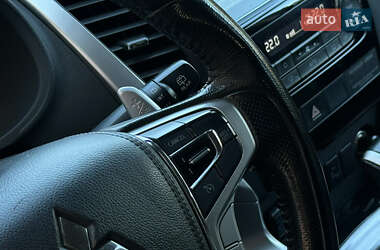 Внедорожник / Кроссовер Mitsubishi Pajero Sport 2019 в 