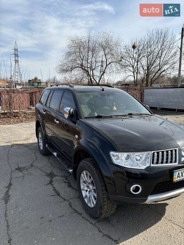 Внедорожник / Кроссовер Mitsubishi Pajero Sport 2011 в Харькове фото 2 Внедорожник / Кроссовер Mitsubishi Pajero Sport 2011 в Харькове