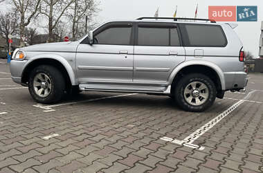 Внедорожник / Кроссовер Mitsubishi Pajero Sport 2006 в 