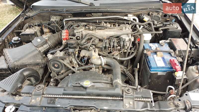 Внедорожник / Кроссовер Mitsubishi Pajero Sport 2004 в Лубнах