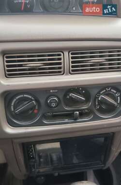 Внедорожник / Кроссовер Mitsubishi Pajero Sport 2000 в 