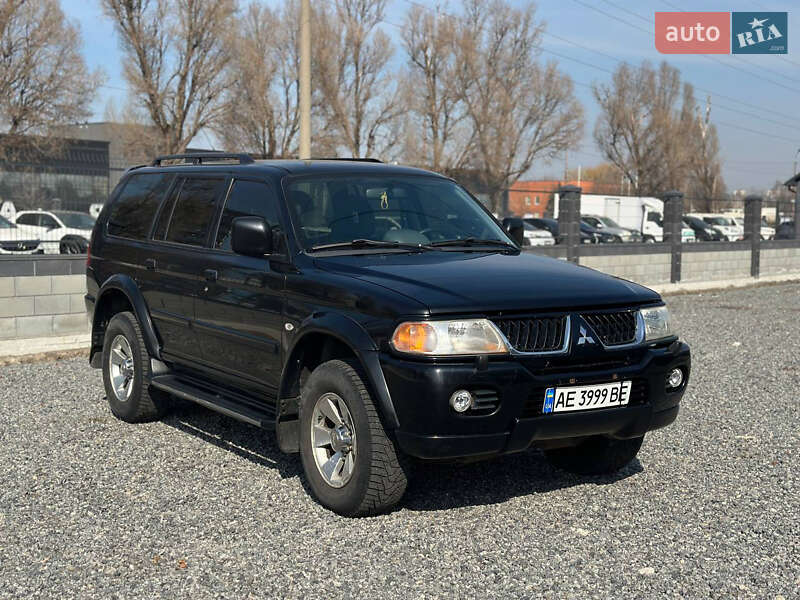 Mitsubishi Pajero Sport