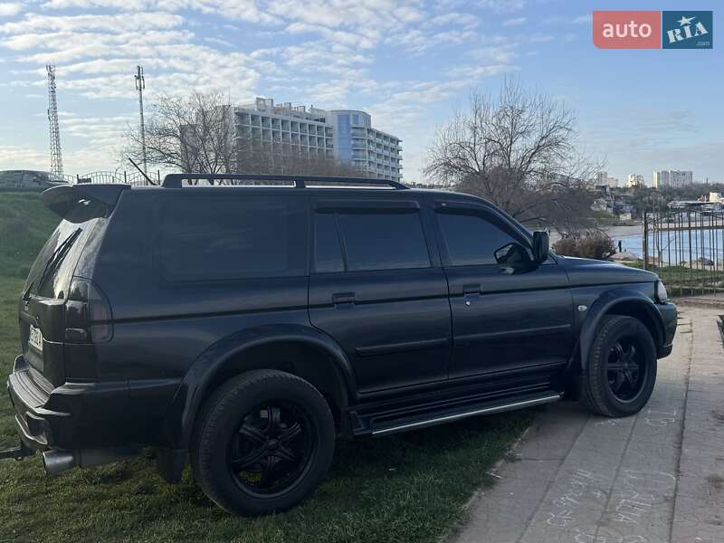 Внедорожник / Кроссовер Mitsubishi Pajero Sport 2005 в Черноморске