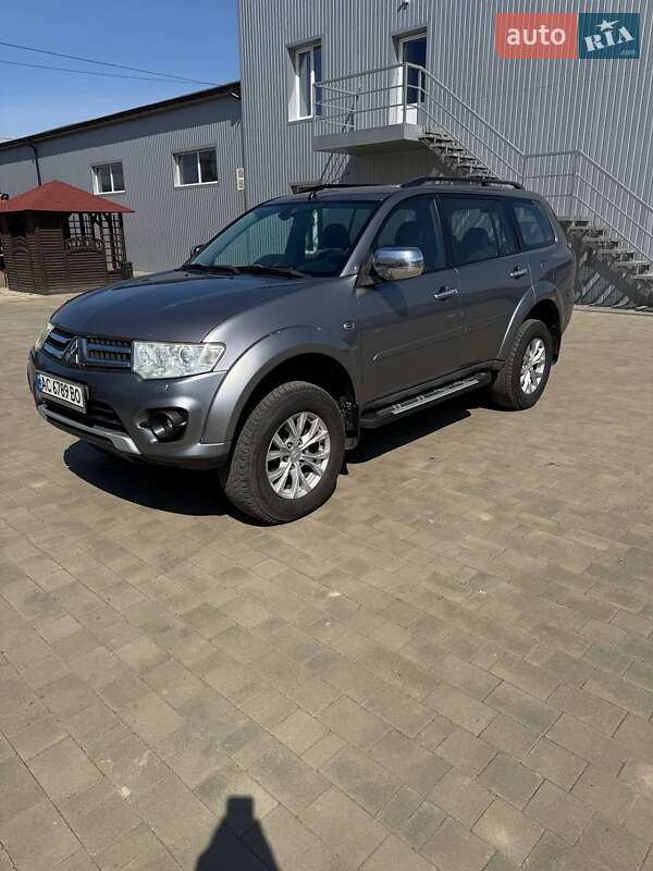 Mitsubishi Pajero Sport 2014