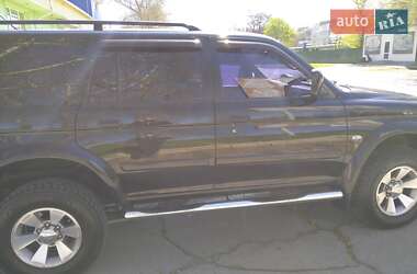 Внедорожник / Кроссовер Mitsubishi Pajero Sport 2007 в 