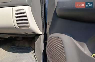 Внедорожник / Кроссовер Mitsubishi Pajero Sport 2000 в 