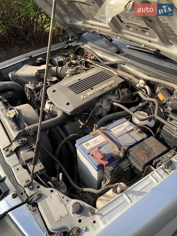 Позашляховик / Кросовер Mitsubishi Pajero Sport 2003 в Рокитному фото 12 Позашляховик / Кросовер Mitsubishi Pajero Sport 2003 в Рокитному