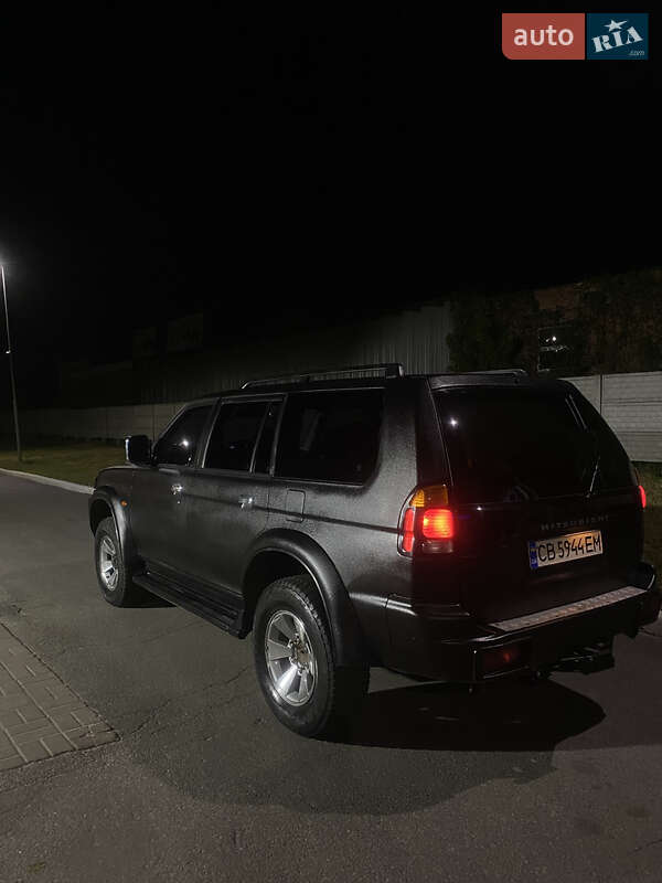 Позашляховик / Кросовер Mitsubishi Pajero Sport 2001 в Києві