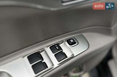 Внедорожник / Кроссовер Mitsubishi Pajero Sport 2011 в 
