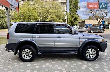 Позашляховик / Кросовер Mitsubishi Pajero Sport 2004 в 