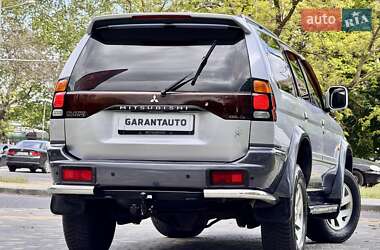 Позашляховик / Кросовер Mitsubishi Pajero Sport 2004 в 