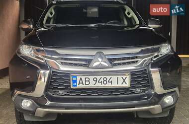 Внедорожник / Кроссовер Mitsubishi Pajero Sport 2017 в Виннице