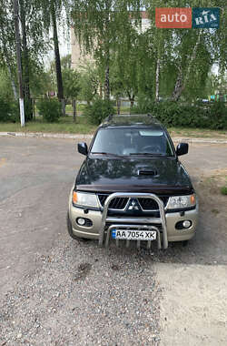 Позашляховик / Кросовер Mitsubishi Pajero Sport 2007 в Києві