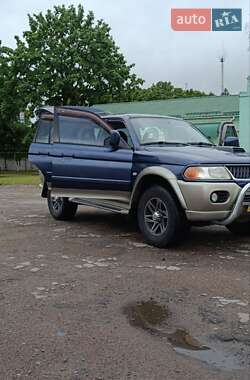 Позашляховик / Кросовер Mitsubishi Pajero Sport 2005 в 