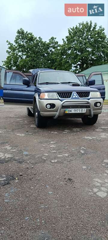 Позашляховик / Кросовер Mitsubishi Pajero Sport 2005 в 