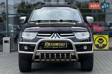 Внедорожник / Кроссовер Mitsubishi Pajero Sport 2013 в 
