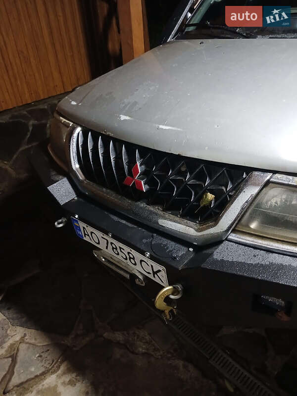 Внедорожник / Кроссовер Mitsubishi Pajero Sport 2002 в Ужгороде фото 7 Внедорожник / Кроссовер Mitsubishi Pajero Sport 2002 в Ужгороде