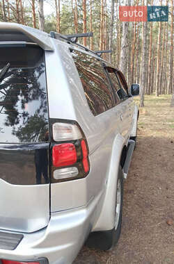 Внедорожник / Кроссовер Mitsubishi Pajero Sport 2006 в 