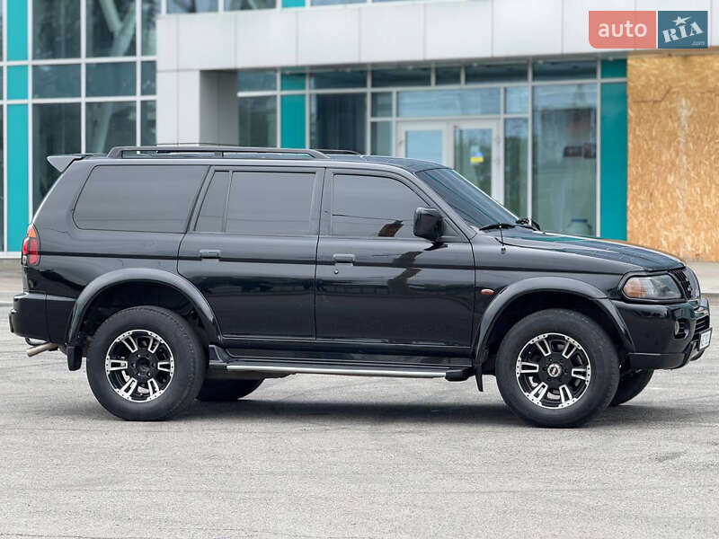 Внедорожник / Кроссовер Mitsubishi Pajero Sport 2003 в Днепре