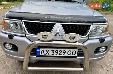 Внедорожник / Кроссовер Mitsubishi Pajero Sport 2006 в 