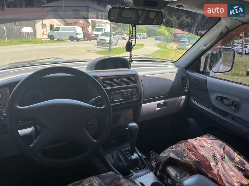 Внедорожник / Кроссовер Mitsubishi Pajero Sport 2002 в Сваляве