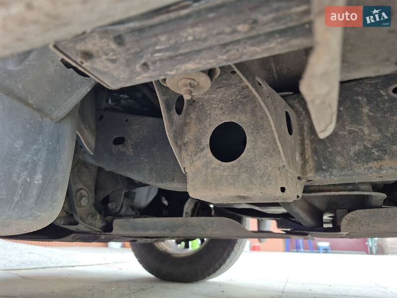 Внедорожник / Кроссовер Mitsubishi Pajero Sport 2014 в Чернобае