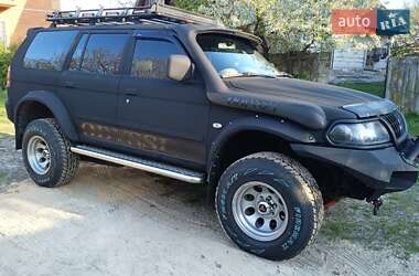 Позашляховик / Кросовер Mitsubishi Pajero Sport 2003 в 