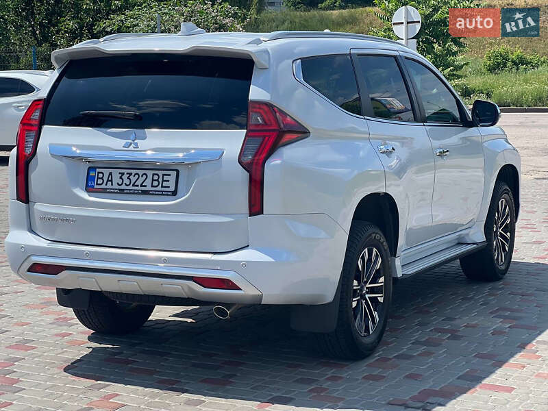 Внедорожник / Кроссовер Mitsubishi Pajero Sport 2021 в Кропивницком