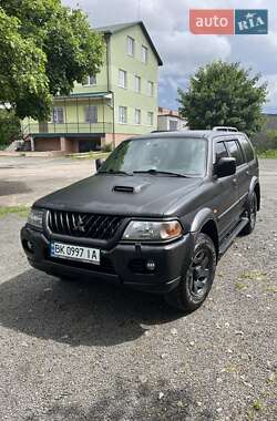 Внедорожник / Кроссовер Mitsubishi Pajero Sport 2008 в Костополе