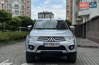 Внедорожник / Кроссовер Mitsubishi Pajero Sport 2013 в Ивано-Франковске